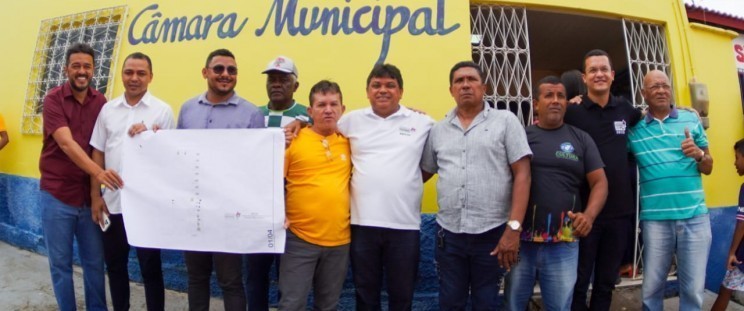 O secretário das Cidades e Desenvolvimento Urbano, Márcio Jerry, assinou, na última quarta-feira (16), Ordem de Serviço para reforma e ampliação do prédio da Câmara de Vereadores de São Vicente Ferrer. Na oportunidade, o gestor também vistoriou as obras de reforma do Hospital Municipal Agostinho dos Santos Jacinto.