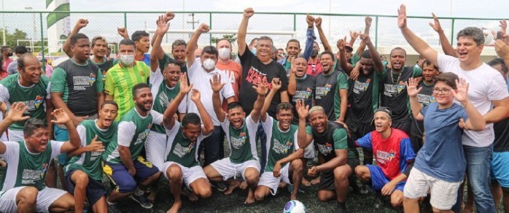 Um espaço para integração e convivência comunitária com estrutura e capacidade para grandes eventos culturais e esportivos. Esse é o mote do novo Parque da Vila Palmeira, equipamento público localizado no bairro da Vila Palmeira, em São Luís, que foi revitalizado. A inauguração do parque ocorreu na manhã deste domingo (6), com a presença do governador Flávio Dino.