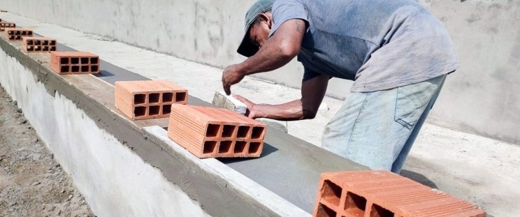 Com previsão para ser inaugurada neste semestre, as obras de construção de uma nova praça, localizada na região do bairro Cidade Operária, em São Luís, seguem em andamento. Iniciativa do Governo do Estado, a obra é coordenada pela Secretaria das Cidades e Desenvolvimento Urbano (Secid).