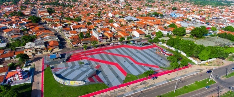 Com previsão de entrega para o mês de março, as obras de reforma da Praça da Ressureição, no Anjo da Guarda, em São Luís, estão em fase de conclusão. Com realização do Governo do Estado, por meio da Secretaria das Cidades e Desenvolvimento Urbano (Secid), a iniciativa faz parte de um conjunto de intervenções urbanísticas realizadas para melhorar a infraestrutura em diversos bairros de São Luís e do interior do estado.