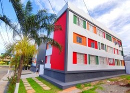 O Conjunto dos Bancários, localizado na Rua Itapary, Centro de São Luís, foi reformado e recebeu murais de grafite, produzidos por quatro artistas maranhenses. A arte urbana vai retratar os sotaques e a história do Bumba Meu Boi do Maranhão.