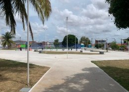 O Governo do Estado, por meio da Secretaria das Cidades e Desenvolvimento Urbano (Secid), avança com o Programa de Construção e Revitalização de Praças e Espaços Públicos em todo o Maranhão. Em São José de Ribamar, município da Grande Ilha, será inaugurada neste sábado (3), às 9h30, a Praça do Conjunto Village do Cohatrac.